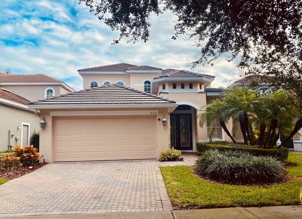 8132 Vía Bella Notte in Orlando, FL - Building Photo