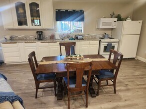 39845 Berenda Rd in Temecula, CA - Building Photo - Building Photo