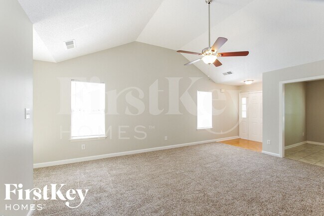 10532 Brawley Ln in Charlotte, NC - Foto de edificio - Building Photo