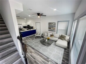 215 Anderson Ave NW in Atlanta, GA - Building Photo - Building Photo