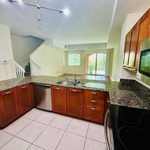 45 SE Sedona Cir in Stuart, FL - Foto de edificio - Building Photo