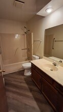 6006 Boxwood Dr in Rockford, IL - Building Photo - Building Photo