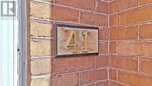 41 Gladstone Ave in Toronto, ON - Building Photo - Building Photo