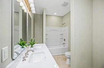 2335 Greenway Ave NW in Winston-Salem, NC - Building Photo - Building Photo