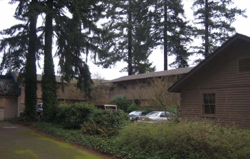 Oakridge Park Apartments in Lake Oswego, OR - Building Photo - Building Photo