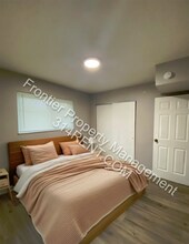 115 Reeb Ln in Florissant, MO - Building Photo - Building Photo