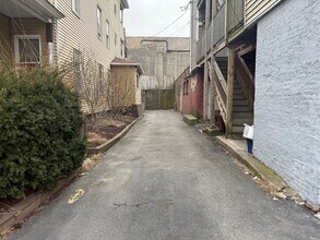 195 Millbury St in Worcester, MA - Building Photo - Building Photo