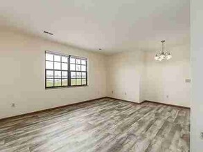 24 Scioto Dr in Heath, OH - Building Photo - Building Photo