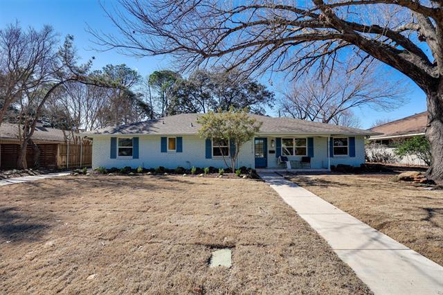 property at 10619 Royal Club Ln