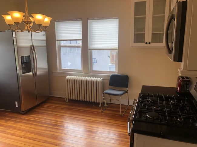 2101 Park Ave, Unit 2 in South Plainfield, NJ - Building Photo - Building Photo