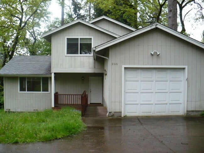 property at 3541 Willamette St