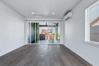 1964 W 166th Dr in Broomfield, CO - Foto de edificio - Building Photo