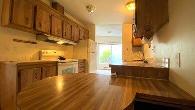 2014 Queen Anne Pl in Port Townsend, WA - Building Photo - Building Photo