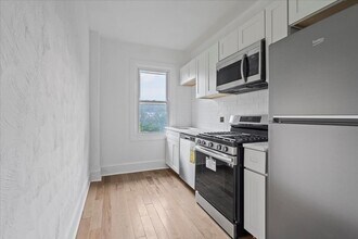 5556-5558 Pocusset St in Pittsburgh, PA - Building Photo - Building Photo