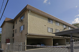 Stephens Apartments in Whittier, CA - Building Photo - Building Photo