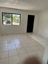 3380 Ocean Pky in Boynton Beach, FL - Foto de edificio - Building Photo
