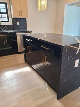 209-34 111th Rd-Unit -1st Floor in Queens, NY - Building Photo - Building Photo