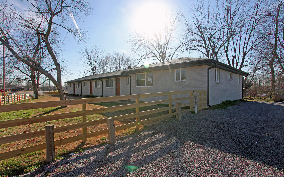 332 Cleveland St in Nashville, TN - Building Photo