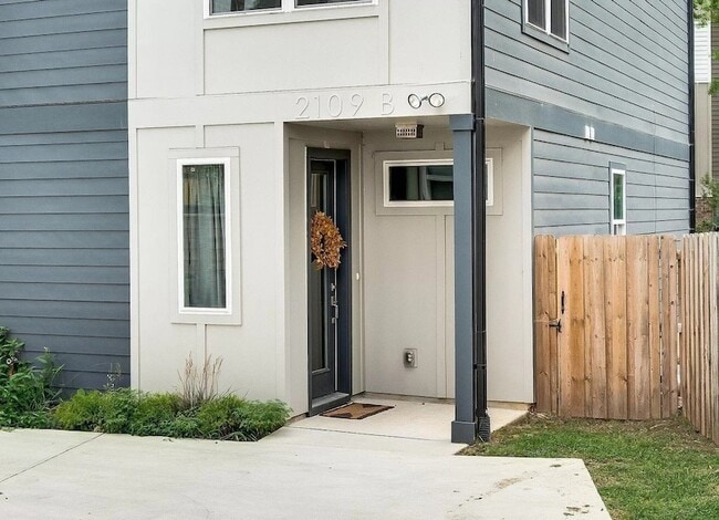 2109 23rd Ave N in Nashville, TN - Building Photo - Building Photo