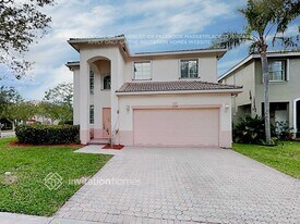 5104 Heron Pl in Coconut Creek, FL - Building Photo