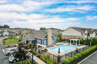 Ravines at Rocky Ridge in Westerville, OH - Building Photo - Building Photo