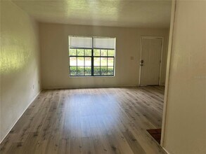 2521 NW 57th Pl in Gainesville, FL - Building Photo - Building Photo