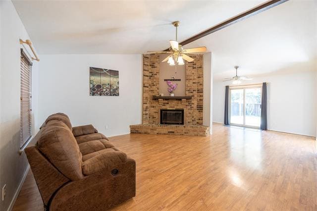 property at 1512 Jabbet Dr