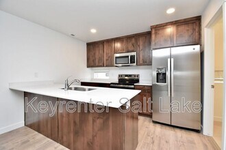 1590 S 900 W in Salt Lake City, UT - Building Photo - Building Photo
