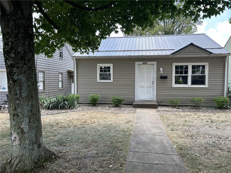 2618 Alvarado Blvd in Steubenville, OH - Foto de edificio