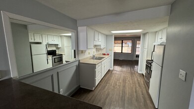 1055 Delphi Ave, Unit 1055 in Frankfort, IN - Foto de edificio - Building Photo