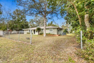 1499 NE 59th St in Ocala, FL - Building Photo - Building Photo