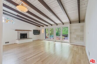 3337 Ledgewood Dr in Los Angeles, CA - Building Photo - Building Photo
