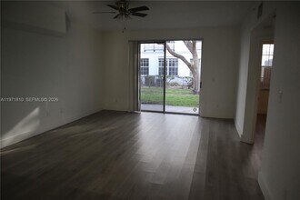 721 SW 148th Ave, Unit 3 in Davie, FL - Building Photo - Building Photo