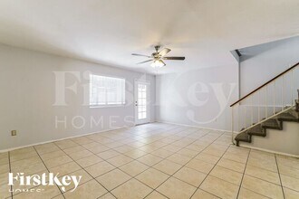3755 E Broadway Rd in Mesa, AZ - Building Photo - Building Photo