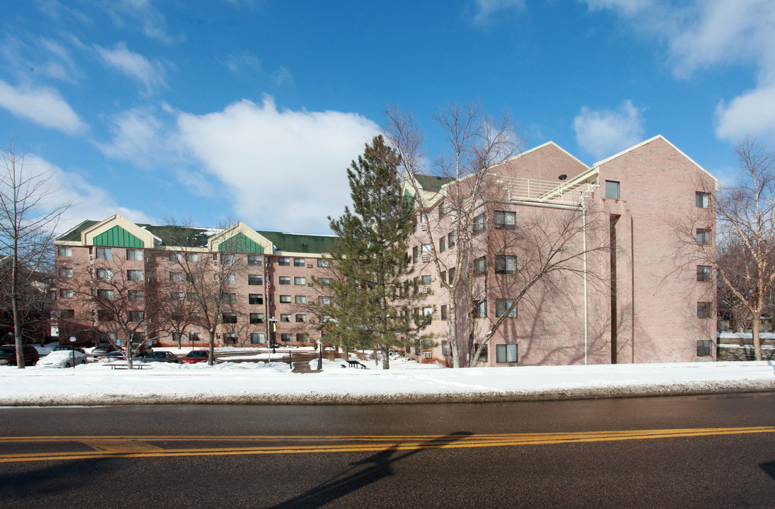 Copperfield Hill One in Minneapolis, MN - Building Photo