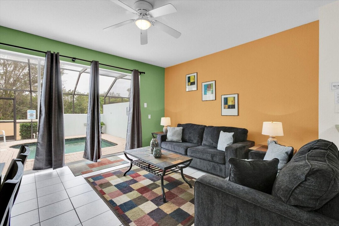 7644 Sir Kaufmann Ct-Unit -ID1248744P in Kissimmee, FL - Foto de edificio