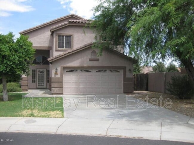 property at 1103 N Sinova Ct