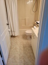 17405 NW 75th Pl in Hialeah, FL - Building Photo - Building Photo