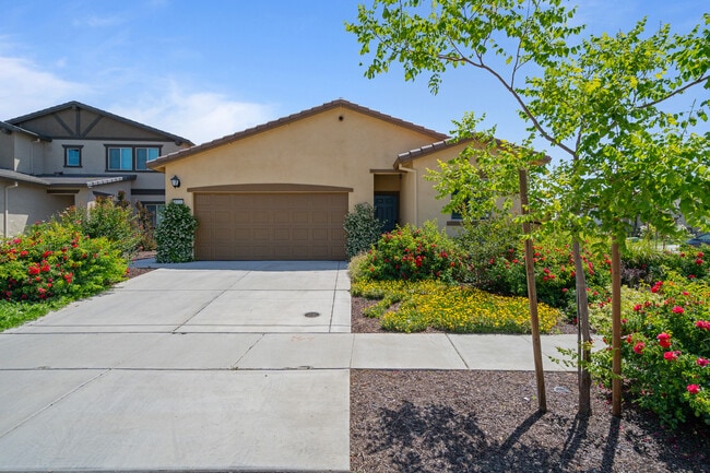 property at 3324 Pruett Dr