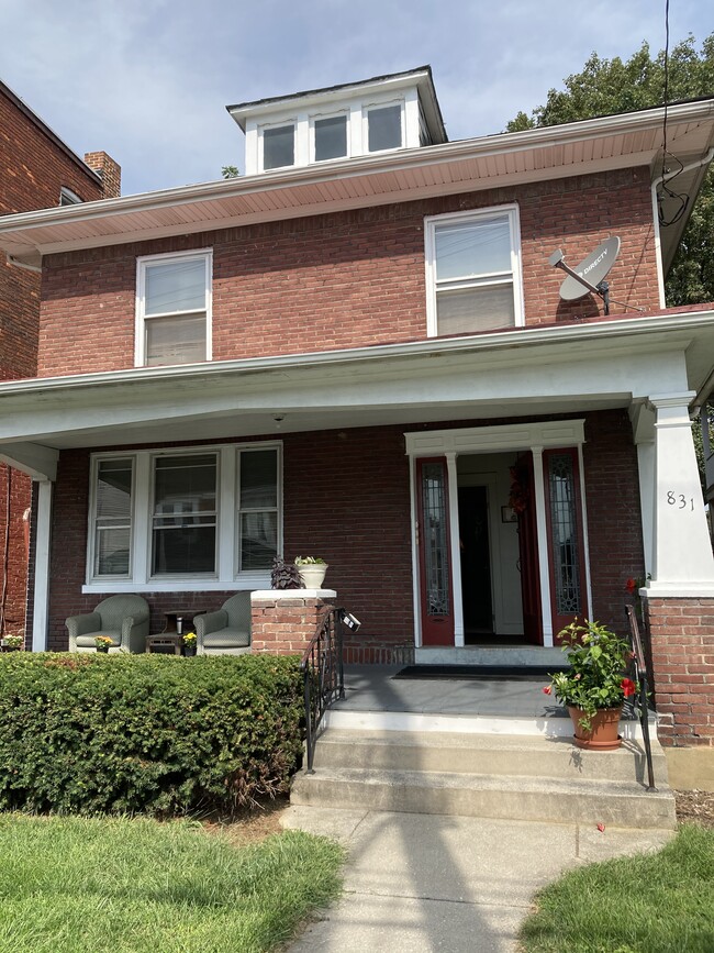 property at 831 W King St