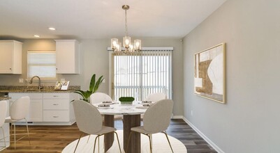 707 Summer Dawn Cir in Belton, MO - Building Photo - Building Photo