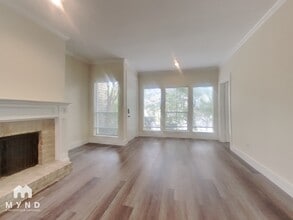 2100 Tanglewilde St, Unit 747 in Houston, TX - Building Photo - Building Photo