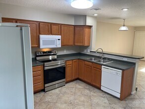 1829 Shay-Lin Ct in Niceville, FL - Building Photo - Building Photo