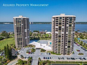1 Oceans W Blvd-Unit -Unit 22 in Daytona Beach, FL - Building Photo - Building Photo