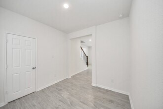 17310 Rock Willow Ln in Tomball, TX - Building Photo - Building Photo