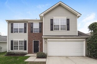 3011 Mallard Forest Dr in Charlotte, NC - Building Photo