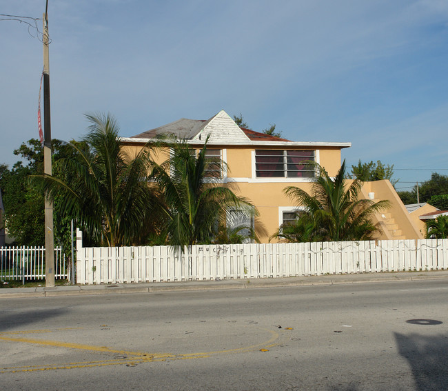 5722 N Miami Ave in Miami, FL - Building Photo - Building Photo