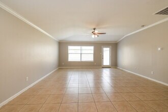 8322 Wainwright Way in Rosharon, TX - Building Photo - Building Photo