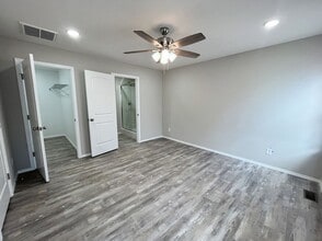 304 E Rosalie St in Strafford, MO - Building Photo - Building Photo