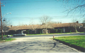 Williamson Creek Fourplexes Apartments